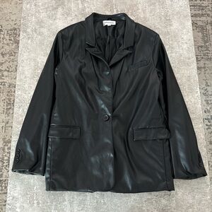 Vigoss Shiny faux leather black jacket